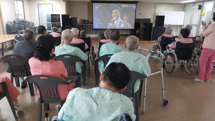 1f2c8edd6c53586df278801240fb6a5d_1525079