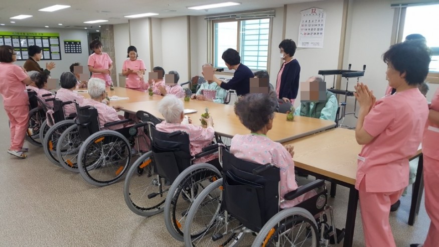 1f2c8edd6c53586df278801240fb6a5d_1525084