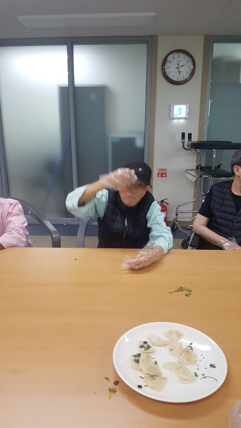 49cb389f9b4bb9a94891c2b8969289d1_1525147