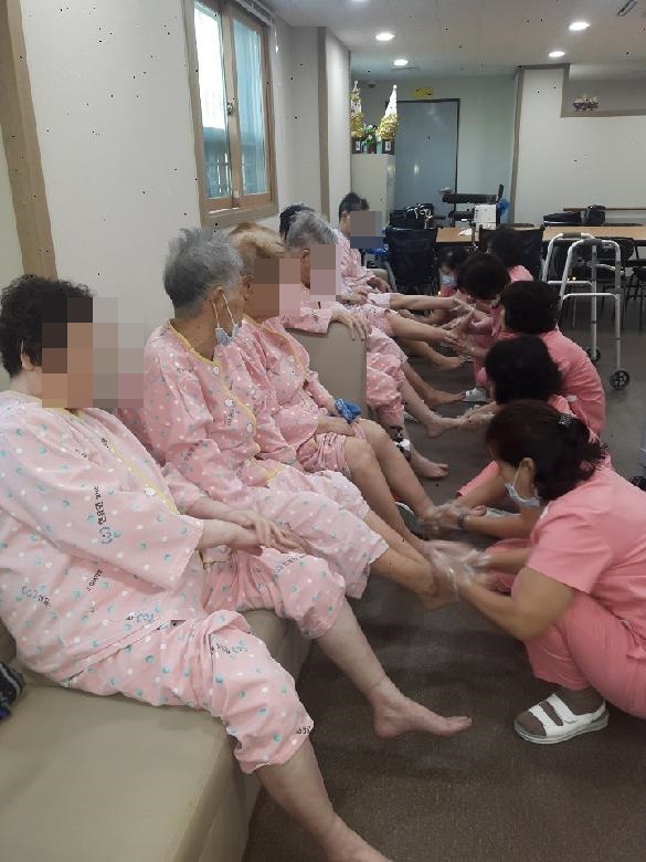 168a34ea1e0308351acf18fa73a015f8_1547107