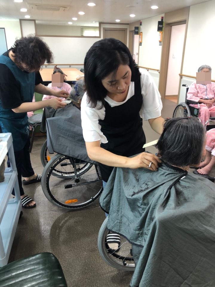 6b7f6ac0a9191875846460f604b20a81_1557795