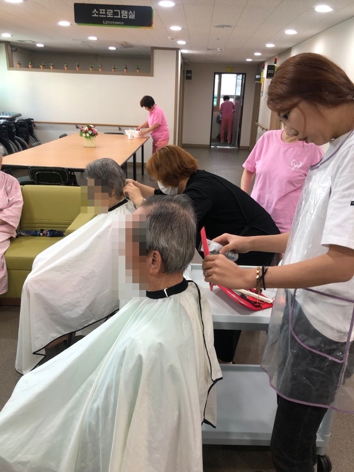 e5263a398f8955d1b75f2be1d7d2c97d_1559029