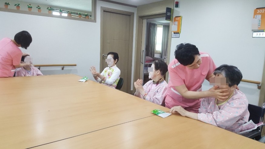 01b4b5c0ffbcfa554b9c39ee1b23913f_1557738