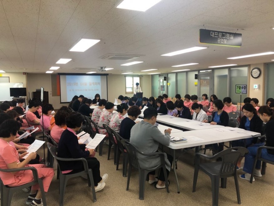 d3697ccf89c0d59983d5108dac26534d_1556786