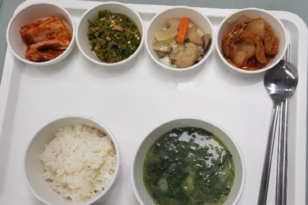 1a4d919de65f06d8f74c54a8a59dc6a7_1567756