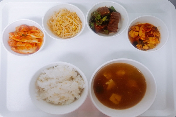 84ba28cfdb6bdb5eca5a5037d9e9dc19_1568959