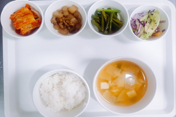 84ba28cfdb6bdb5eca5a5037d9e9dc19_1568959