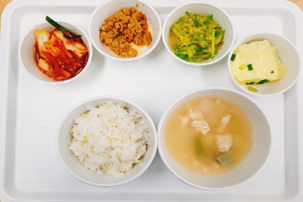 c0367b6921f0288e9159b7e2816e86e3_1568073