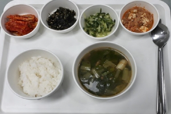 f9a05fe4e7849f4b054451df53691a9d_1567585