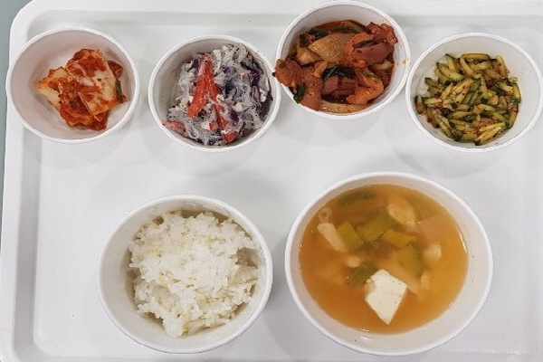 37322b6d10762da481a053d2242f1f8e_1570405