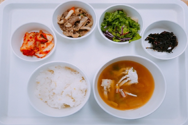 775d45a8973aef3bda0870b12531a710_1570491