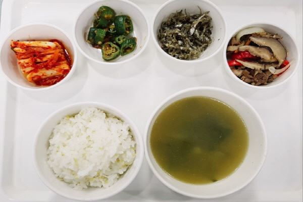 99c271f11a75b4b3248f7ed03ea94c30_1570003