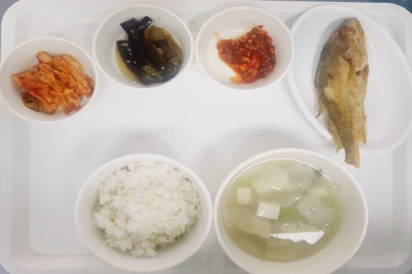 99c271f11a75b4b3248f7ed03ea94c30_1570003