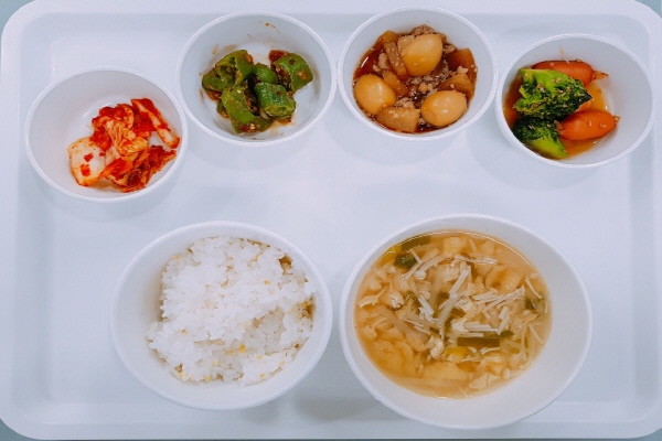 bfb6b38b467280e87cdafe62de9215e8_1570174