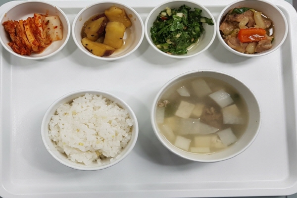 1dff623ee91d854cea860b7ae1f6141a_1576564