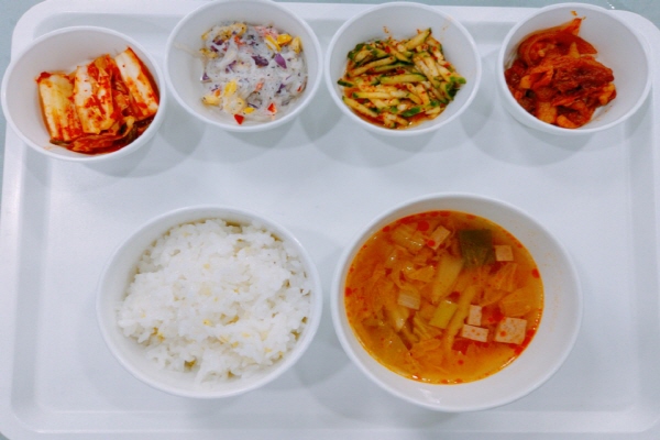 88977a5aeb62a4f6ba0c21d1a616e647_1575267