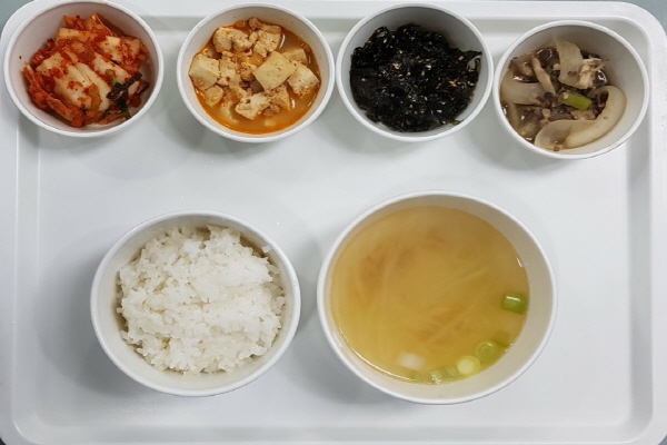 cb1546bbecd23c04ea5bb16ba69080ad_1577952