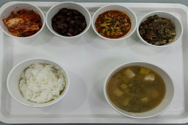 78e28a1cb5d96204cfa5d728215ceffa_1582502