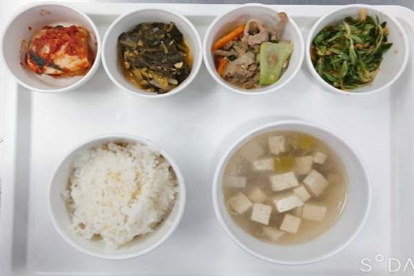 6eb2b67fa477fb915968d2084f2ec304_1585526