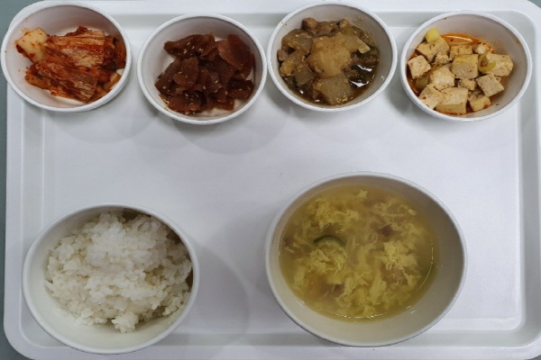 e6abe56d9c38757e76bf4d333c19c63f_1587975