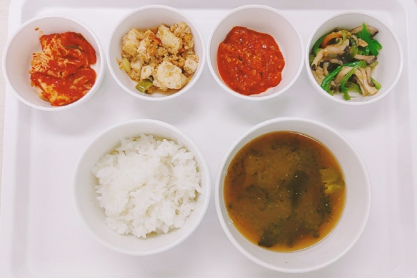 6147c634ce8b46fa21b769935eb43ad9_1590387