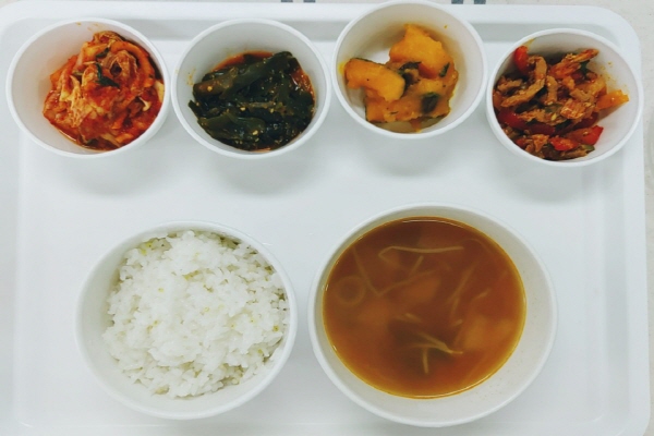 8a410af92a04b197652be2225b5aa528_1590481