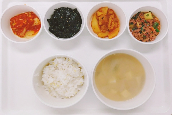 964fd0e072e498fb8c447a15a4129732_1589183