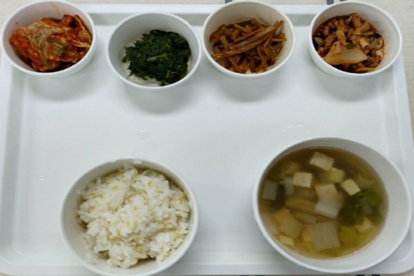 ccc70d2cdd4349b2f42b9db9da36d8c9_1590991