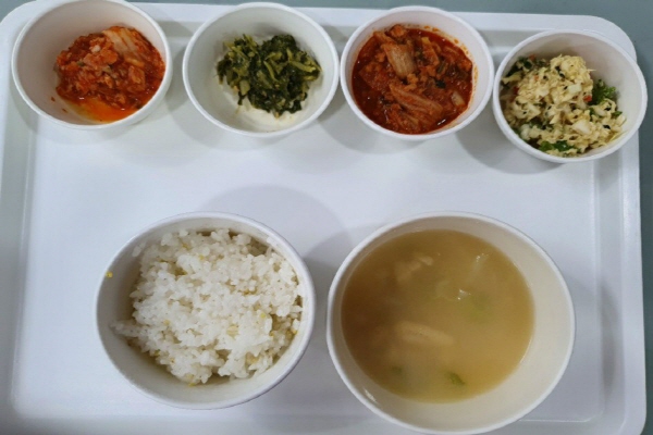 dee644ee921ee066ad490a8c06ff886e_1595289