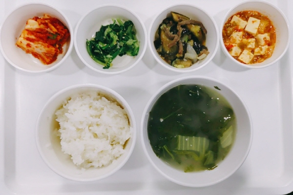 b4705a795f665328da0bf30825fef0d2_1596615