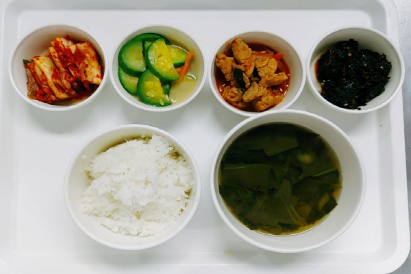 0cb28aaddd76317de9610ce27d4426d5_1601972