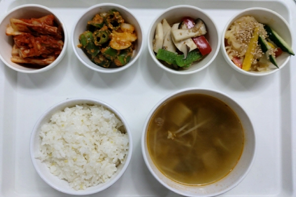 1e6ecec1d398102cd431ce153335b73b_1618972