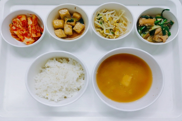 1e6ecec1d398102cd431ce153335b73b_1618972