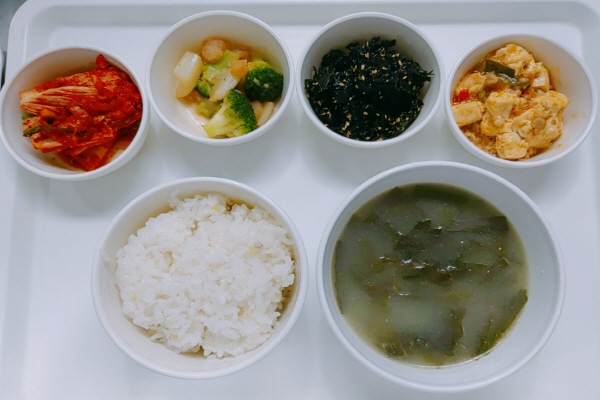 23ac6ecd12e2df8389ff1a489694d791_1617265