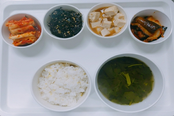 49b33f9efc14bc56f6e148b39b36e900_1619683