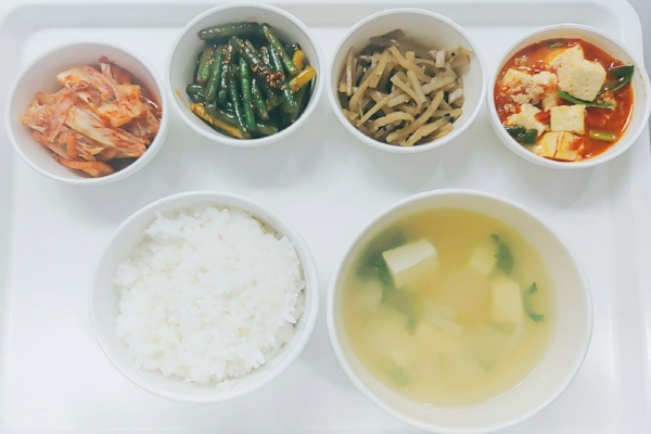 79fa4ba5ad4d2dca23f8e73407f2f830_1631604