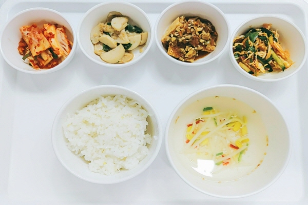 99da6f339562d96c8a1813c6749387f7_1631251