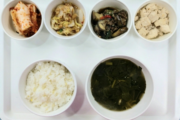 99da6f339562d96c8a1813c6749387f7_1631251