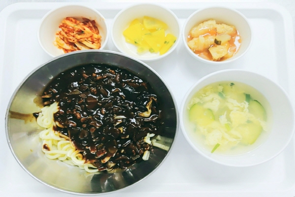 99da6f339562d96c8a1813c6749387f7_1631251