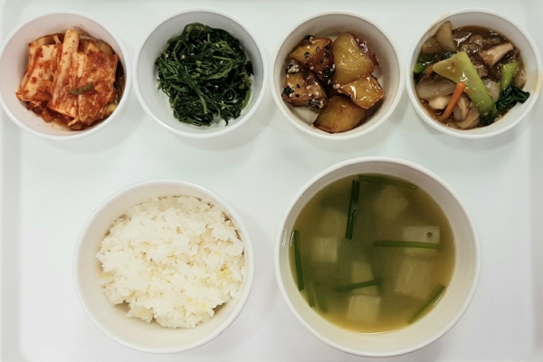 99da6f339562d96c8a1813c6749387f7_1631251