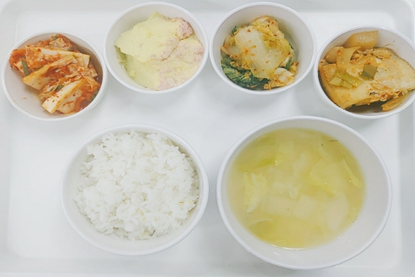 99da6f339562d96c8a1813c6749387f7_1631252