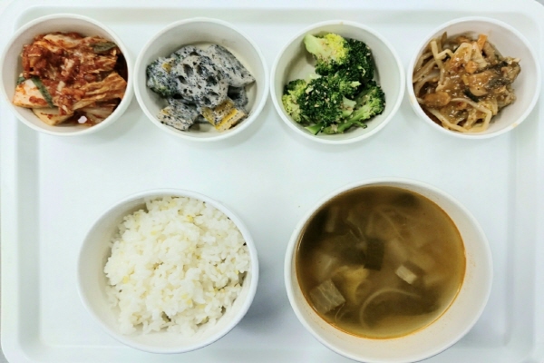 99da6f339562d96c8a1813c6749387f7_1631252