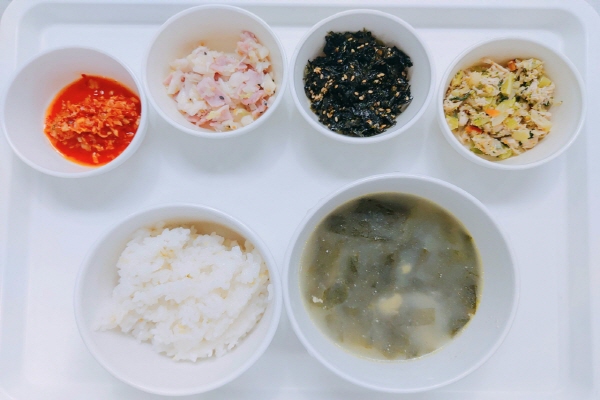 4d983a05d32d989a3b98d85c3d46443c_1635235