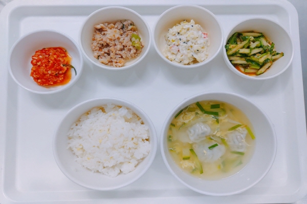 4d983a05d32d989a3b98d85c3d46443c_1635235