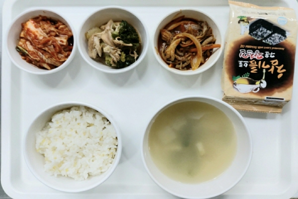 4d983a05d32d989a3b98d85c3d46443c_1635235