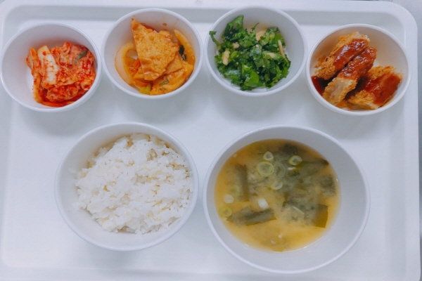 4d983a05d32d989a3b98d85c3d46443c_1635235