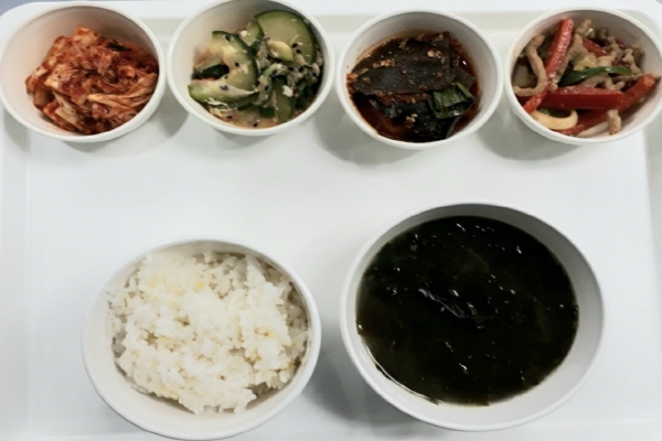 abc12e15b5b53957eaa75e6f8aa9f85e_1634111