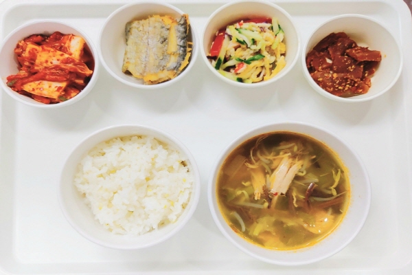 abc12e15b5b53957eaa75e6f8aa9f85e_1634111