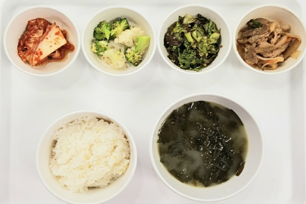 abc12e15b5b53957eaa75e6f8aa9f85e_1634111