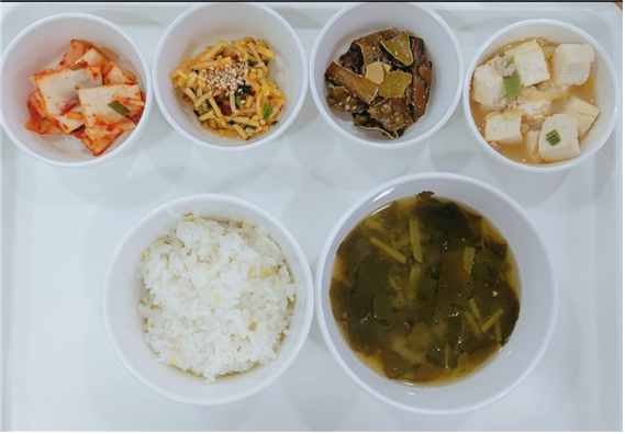 6189322ee9ded7c70b73d7e9d3980593_1641544